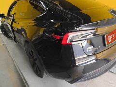 Tesla Model 3 2023 Rear-Wheel Drive - ფოტო 3