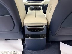 Zeekr 009 2024 Six-Seat Executive AWD 108kWh - ფოტო 12