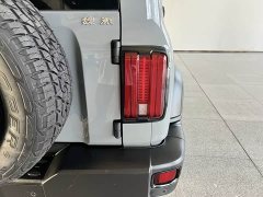Tank 300 Off-Road Edition 2.0T Challenger - ფოტო 15