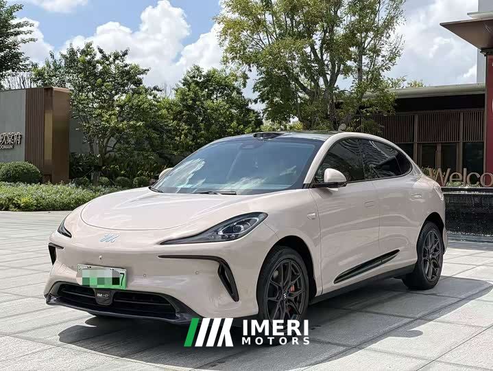 IM Motors Zhiji LS6 Max Standard Edition