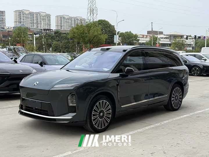 NIO ES8 Six-Seat Executive Luxury Edition