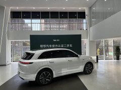 Li Auto L8 Pro - ფოტო 4