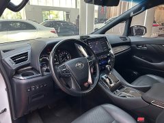 Toyota Vellfire Crown Hybrid 2.5L HV Premium Edition - ფოტო 13