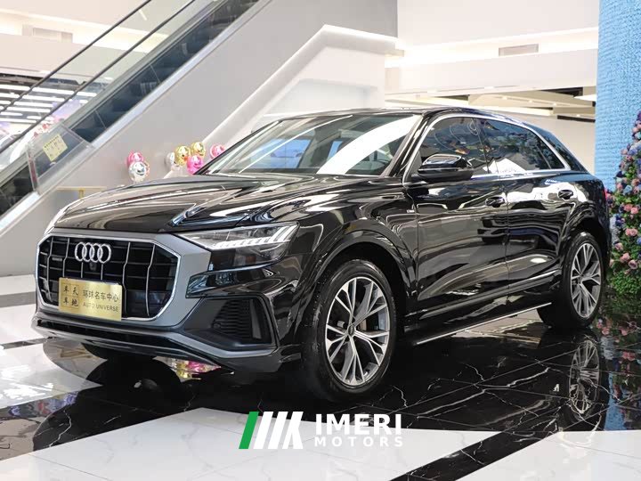 Audi Q8 55 TFSI luxury and dynamic