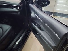 Toyota Camry 2.5G Luxury - ფოტო 19