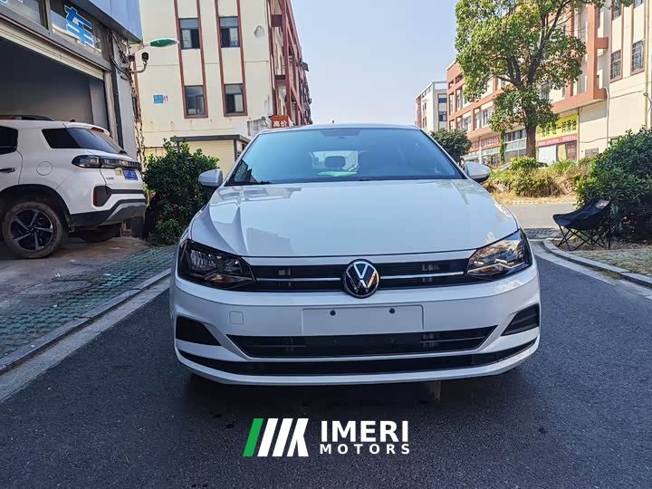 Volkswagen Polo 2023 Plus 1.5L Automatic Colorful Tech Edition - ავტომობილი ჩინეთიდან
