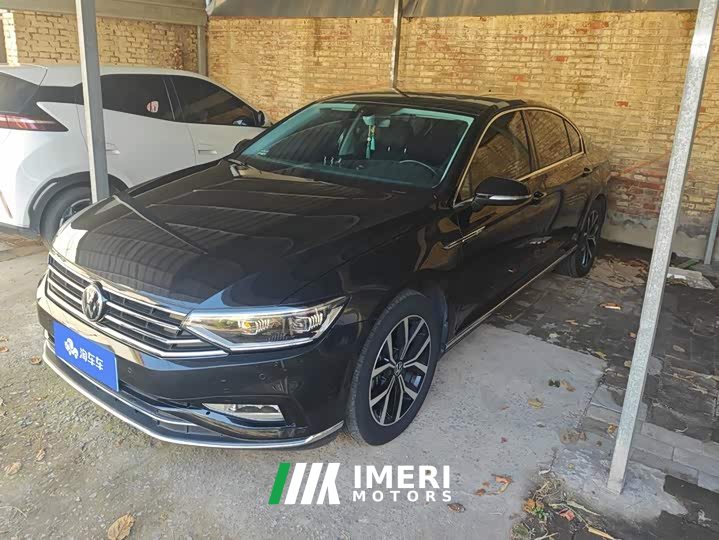 Volkswagen Magotan 330TSI DSG Advance