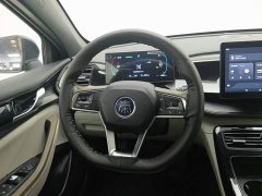 BYD Qin PLUS Glory Edition DM-i 55KM Leading - ფოტო 11