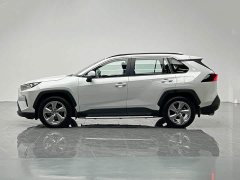 Toyota RAV4 2021 2.0L CVT FWD Style Edition - ფოტო 3