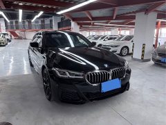 BMW 5 Series 530Li Luxury M Sport Package - ფოტო 3