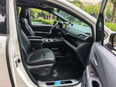 Toyota Grevias 2.5L Hybrid Premium Plus Edition - ფოტო 10