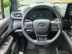Toyota Grevias 2.5L Hybrid Premium Plus Edition - ფოტო 11