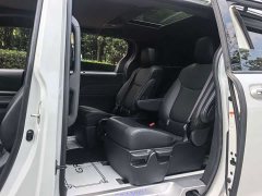 Toyota Grevias 2.5L Hybrid Premium Plus Edition - ფოტო 8