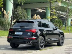 Audi Q5L 45T Luxury Dynamic - ფოტო 8