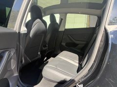 Tesla Model Y Long Range All-Wheel Drive - ფოტო 9