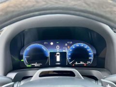 Toyota Vellfire Crown Hybrid 2.5L Executive Premier Edition - ფოტო 20
