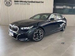 BMW 5 Series 530Li Luxury M Sport Package - ფოტო 1