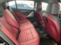 BMW 5 Series 530Li Luxury M Sport Package - ფოტო 8