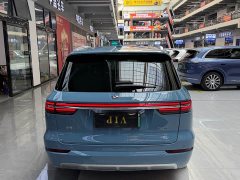 Li Auto ONE Extended Range 6-Seater - ფოტო 14