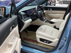 Li Auto ONE Extended Range 6-Seater - ფოტო 4