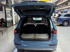 Li Auto ONE Extended Range 6-Seater - ფოტო 9