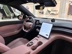 NIO EC6 75kWh - ფოტო 10