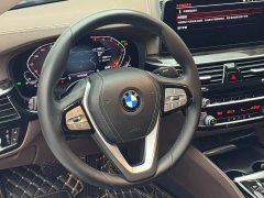 BMW 5 Series 525Li M Sport Package - ფოტო 10
