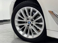BMW 5 Series 525Li M Sport Package - ფოტო 17