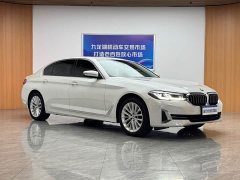 BMW 5 Series 525Li M Sport Package - ფოტო 4