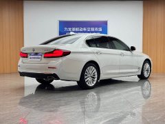 BMW 5 Series 525Li M Sport Package - ფოტო 7