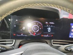 Hyundai Elantra 1.5L CVT Luxury - ფოტო 4