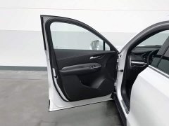 Cadillac XT4 28T FWD Luxury - ფოტო 8