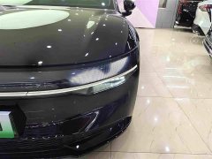 Zeekr 007 Four-Wheel Drive 75kWh - ფოტო 11