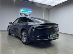 Buick Zhijing L7 Extended Range Avvia - ფოტო 4
