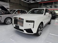 Rolls-Royce Cullinan Yachting East - ფოტო 1