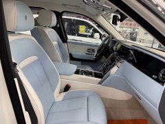 Rolls-Royce Cullinan Yachting East - ფოტო 14