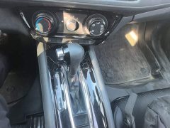 Honda Vezel 2020 1.5L CVT Pioneer Edition - ფოტო 15
