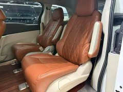 Buick GL8 Land Official Business Class 652T Comfort Edition - ფოტო 5