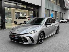 Toyota Camry Hybrid 2.0 HSE Sport Lite - ფოტო 1