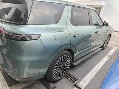 IM Motors Zhiji LS8 52 Max Luxury Six-Seater - ფოტო 3