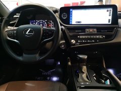 Lexus ES 260 Excellence Edition - ფოტო 10