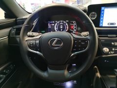 Lexus ES 260 Excellence Edition - ფოტო 6