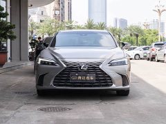 Lexus ES 300h Premium Edition - ფოტო 2