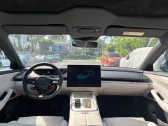 Xiaomi SU7 Rear-Wheel Drive Standard Founder Edition - ფოტო 5