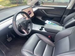Tesla Model Y Rear-Wheel Drive - ფოტო 10