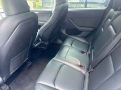 Tesla Model Y Rear-Wheel Drive - ფოტო 9