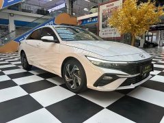 Hyundai Elantra 1.5L CVT GLX Elite - ფოტო 1