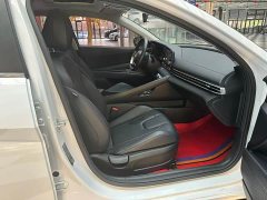 Hyundai Elantra 1.5L CVT GLX Elite - ფოტო 19