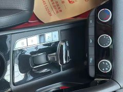 Hyundai Elantra 1.5L CVT GLX Elite - ფოტო 8