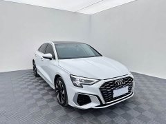 Audi A3 Facelift A3L Limousine 35 TFSI Fashion Sport - ფოტო 3